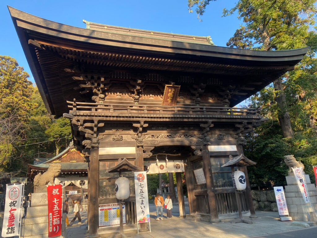 日牟禮八幡宮